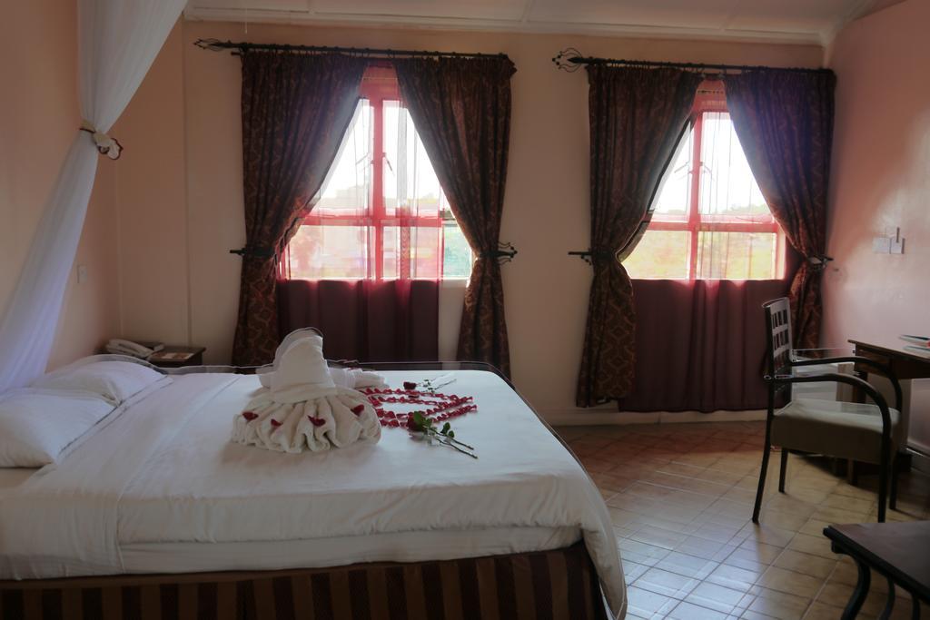 Jumuia Hotel Кисуму Номер фото