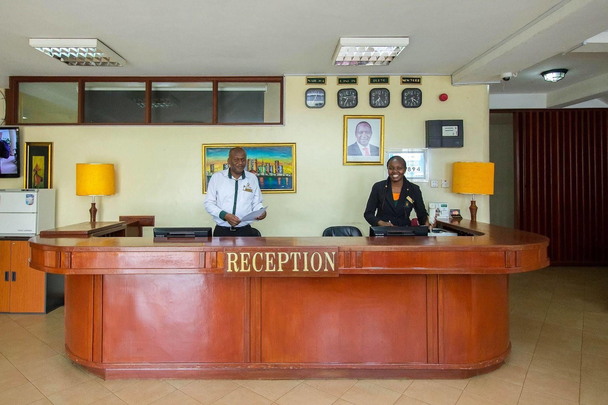 Jumuia Hotel Кисуму Экстерьер фото